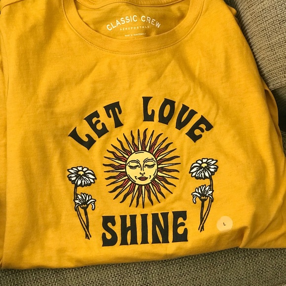Let love shine Aeropostale t shirt - Picture 1 of 1